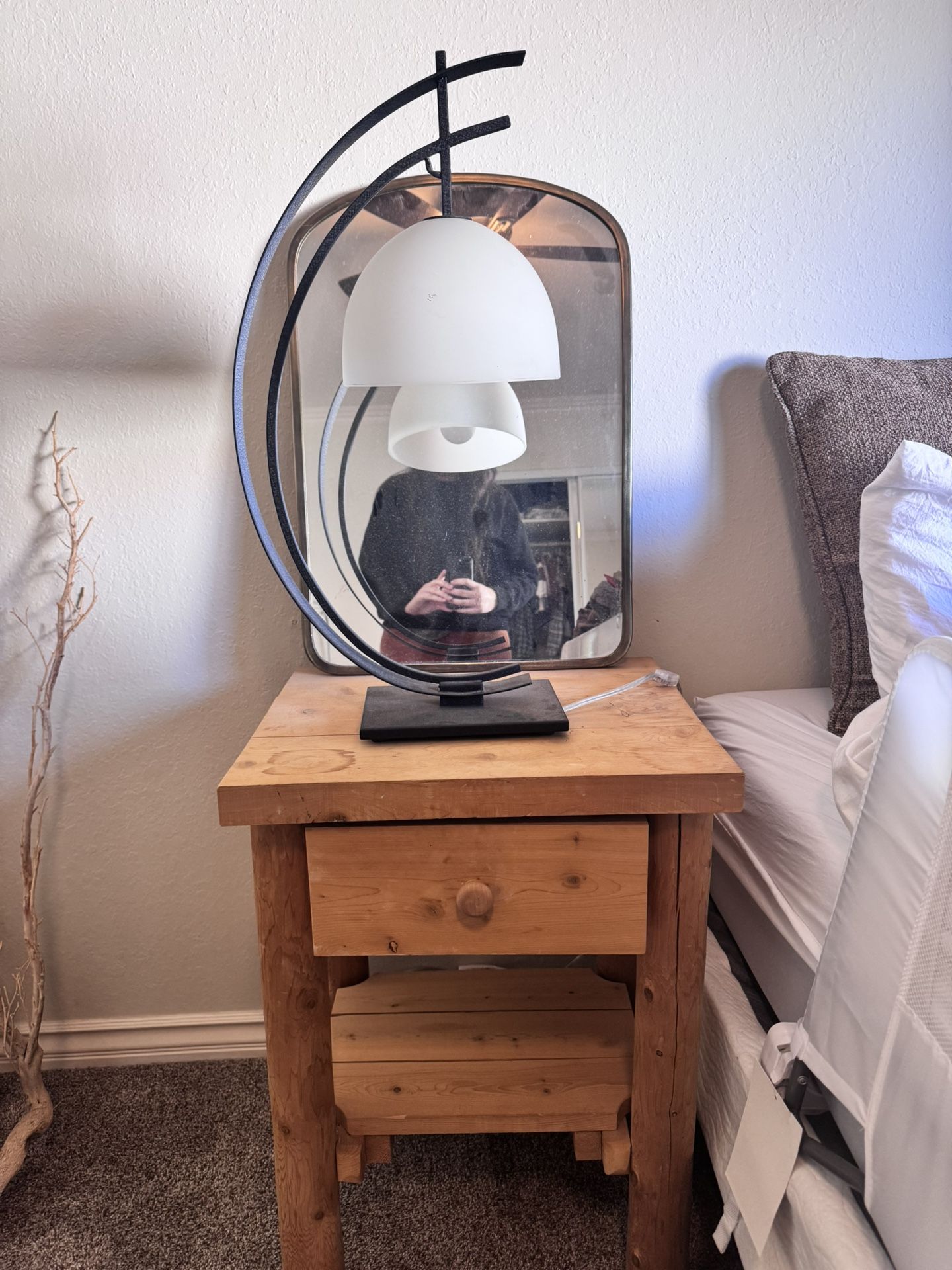 2 Nighstands, Lamps, Mirror