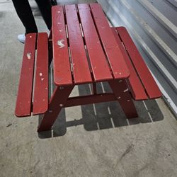 Kids Table