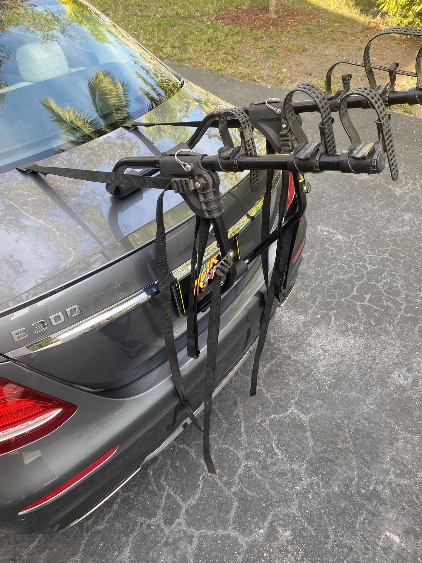Bicycle Rack Saris - 3 Bike Capacity