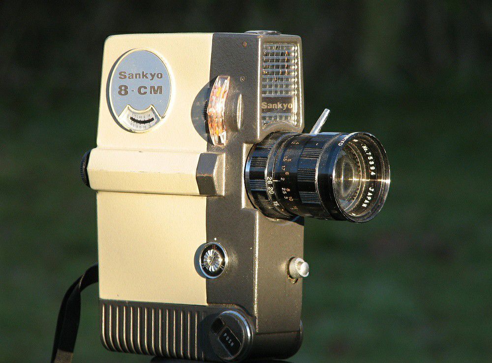 Sanyo 8 CM Rare Vintage Camera