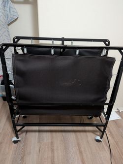 Foldable bed frame and bed