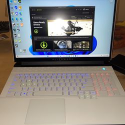 Gaming Laptop Alienware 