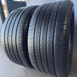 305/40/20. Michelín