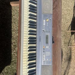Keyboard, Yamaha YPT -300