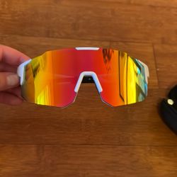 Sports sunglasses 