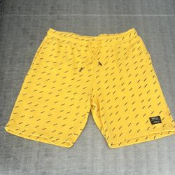 Wesc Men’s Marty Vibes Printed Fleece Shorts