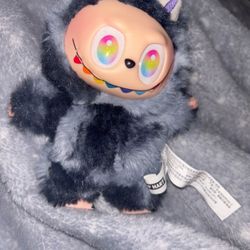 POP MART Hirono Secret Chase Figure – Rainbow Teeth & Eyes – NO BOX