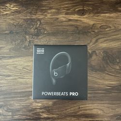 Black PowerBeats Pro