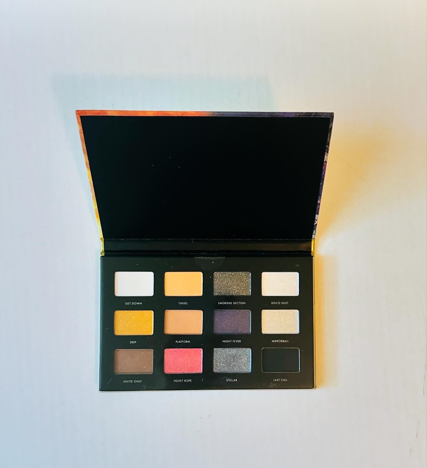 Milani Daze Of Disco Eyeshadow Palette
