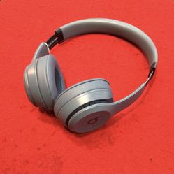Beats Solo 4 - Wireless Bluetooth On-Ear Headphones-Blue 💵  💳  💵  Cash and Card Accepted 