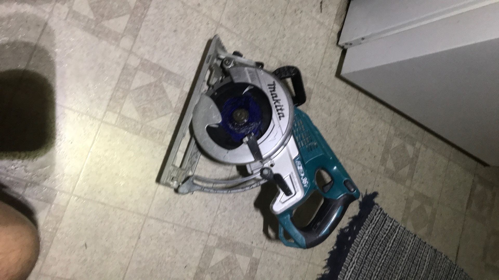 Makita Circular Saw, 36 Volt Blade 7 1/4