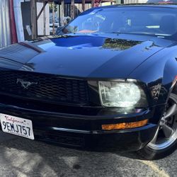 2005 Ford Mustang