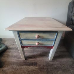Shabby CHIC End Table 