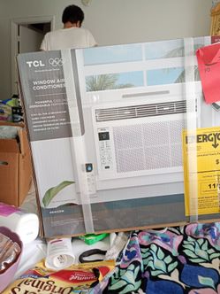 TCL 5000 BTU air cond. New