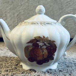 Sadler Vintage Teapot