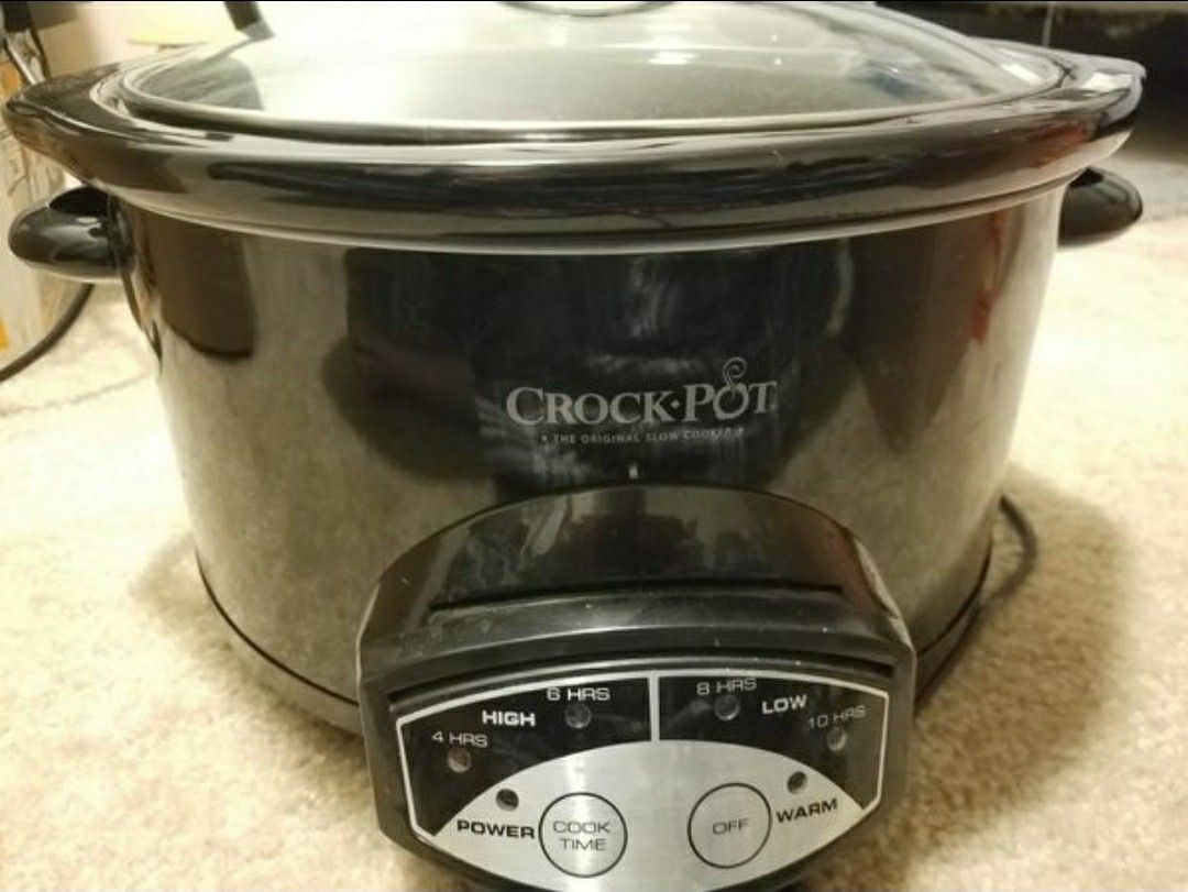 Crock pot slow cooker