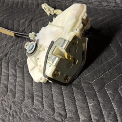 2006-2011 Honda Civic Driverside Door Lock Actuator