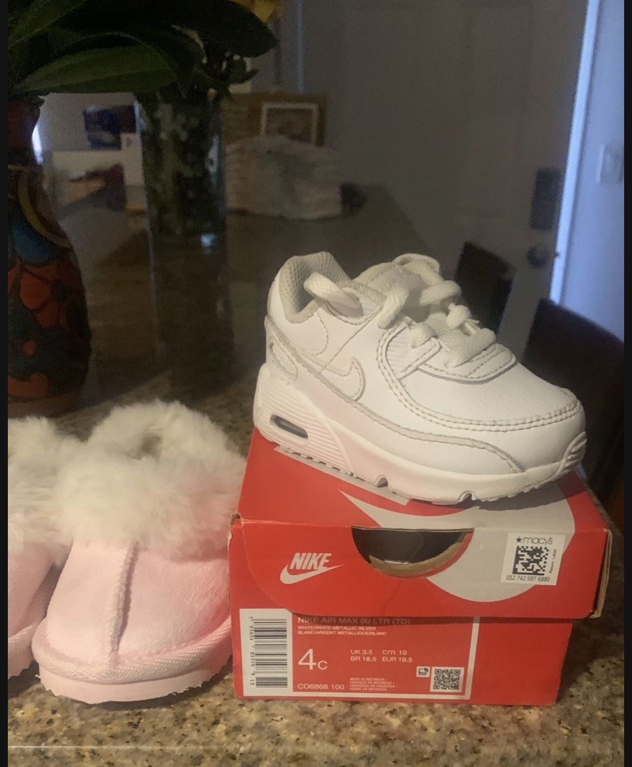 Baby Nike Air Max & Slippers