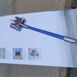 Shop all Dyson

Dyson V8 Motorhead Origin Cordless Stick Vacuum

Brand NEW