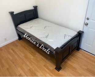 Twin Solid Wood Bed With Mattress $400
