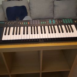Yamaha PSR 22 Keyboard 