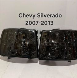Chevy Silverado 2007-2013 Headlights
