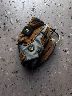 wilson baseball glove