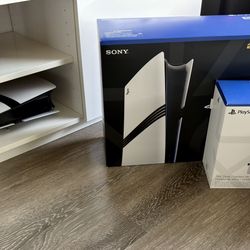 ‼️ Sony PlayStation 5 Pro • Blu-Ray • 4 Months Old 