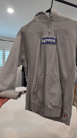 Authentic supreme hoodie   medium
