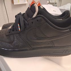 MEN'S SIZE 12 (( IF YOU KNOW THEN YOU KNOW))