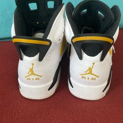 Jordan Retro High 8.5 U.S Size