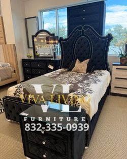 Set2180 Only Bedroom 5pc Queen 😍🥰🥰😘