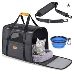 Large Pet Carrier With Extras