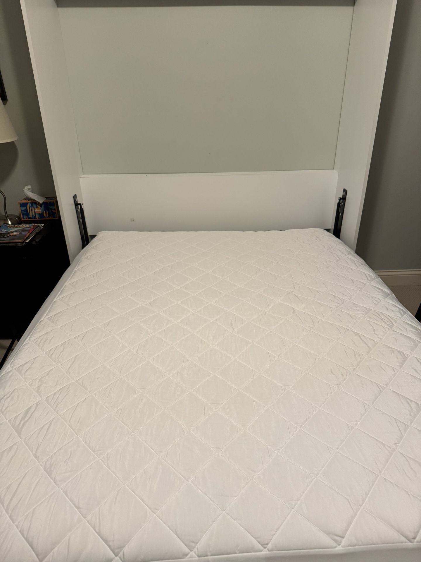 Folding Murphy Bed - Full Size. Excellent Condition