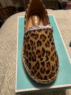 Girls Leopard Flat/Espadrille Size 3 Shoes 