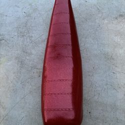 Red Flake Banana Seat 
