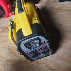 Air Pump Charger Flash Light Tire Presser All In One