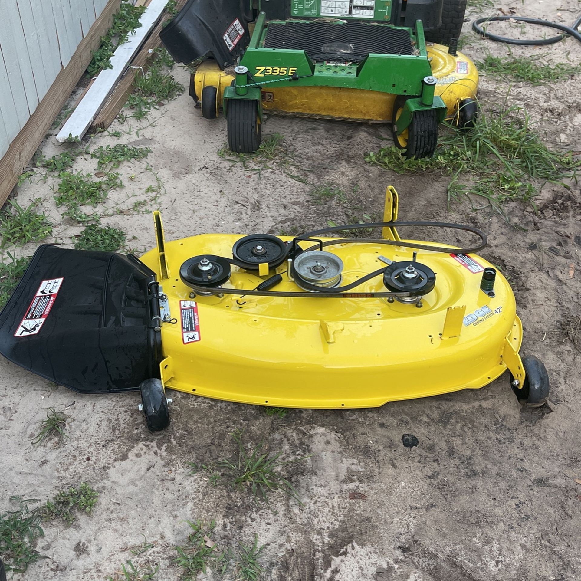 John Deere Deck Z225