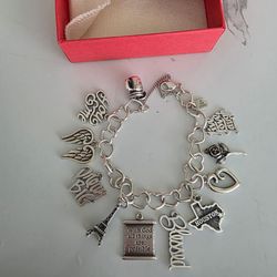 James avery bracelet with charms