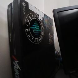 Xbox 1 (With 2tb Storage) 