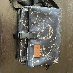 Momcozy Cross Body Diaper Bag In Starry Night