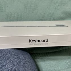 (Brand New!) Apple Keyboard With Numeric Keypad For iMac Computer