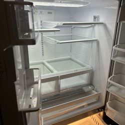 Kenmore Elite Stainless French Door – Cold & Clean