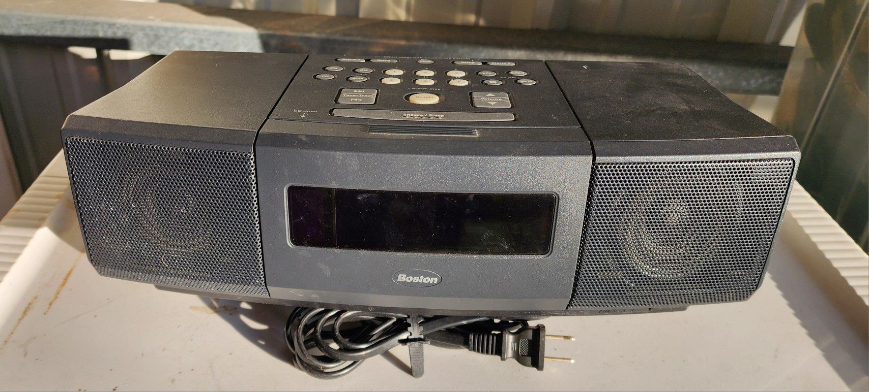 Boston Acoustic MicroSystem CD With Am/Fm Radio 