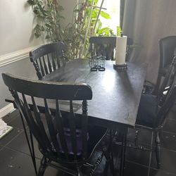 Kitchen Table 