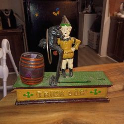 Mechanical Trick Dog Piggy Bank