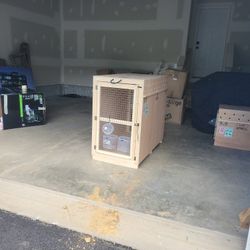 Giant Travel Crate
