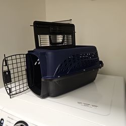 Still Available 🐈 Cat Carrier