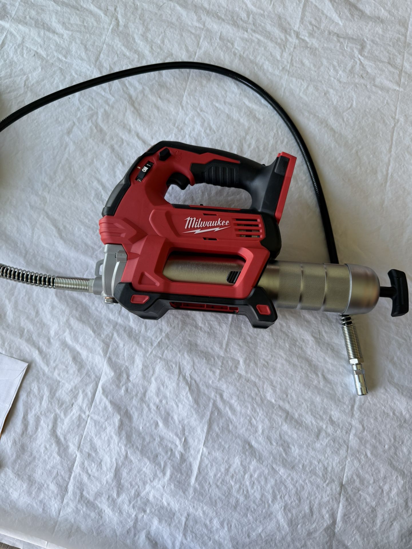 Milwaukee 18v Grease Gun
