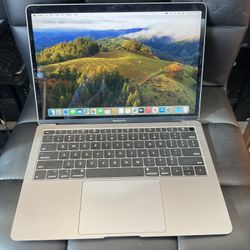 MacBook Air 13" - Mac OS Sonoma